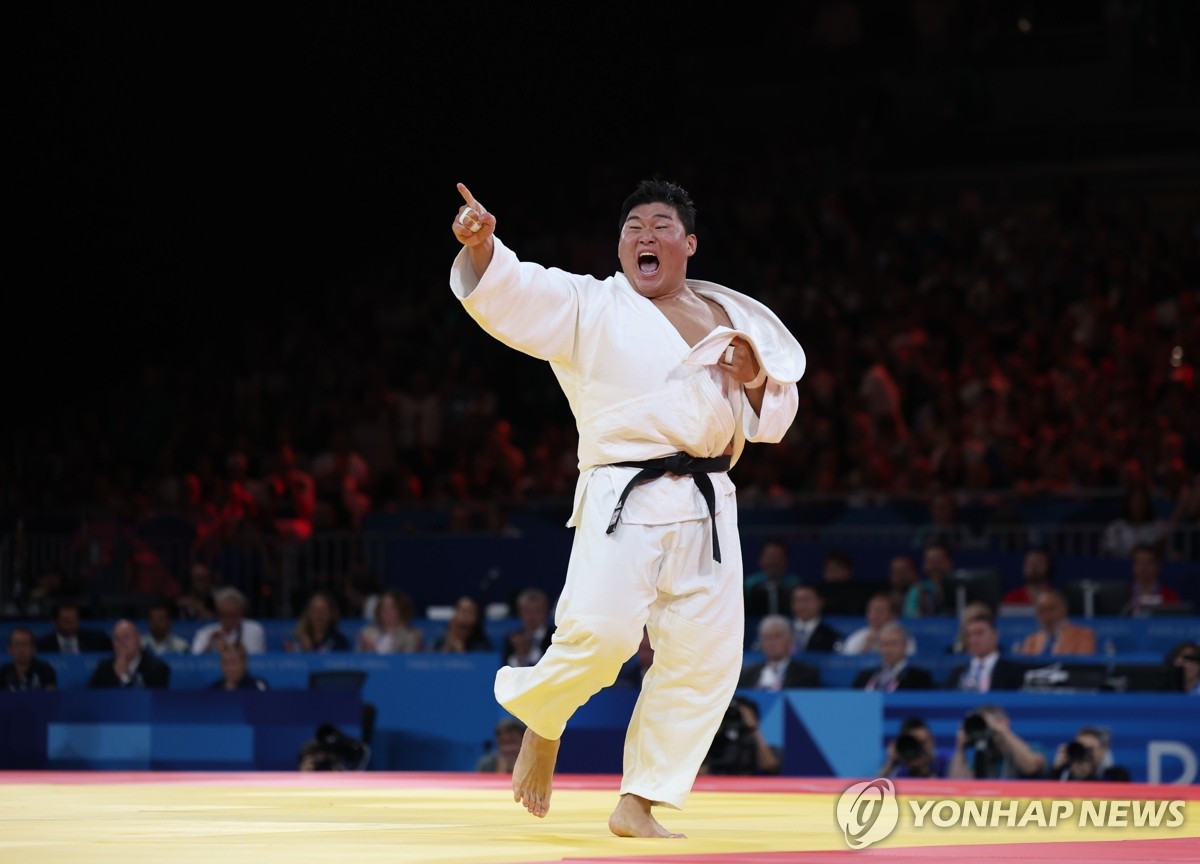 半场战报：威尼斯1-2乌迪内斯，波赫扬帕洛点射，伊克尔-布拉沃、洛夫里奇破门