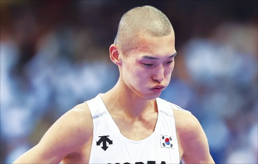 塞尔电台：皇马不愿意在戴维斯上浪费时间，将全力引进阿诺德