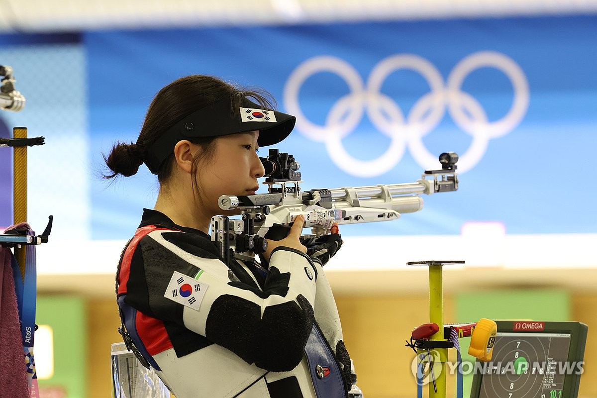 尤文图斯vs帕尔马全场数据：射门数24-13，射正数6-5