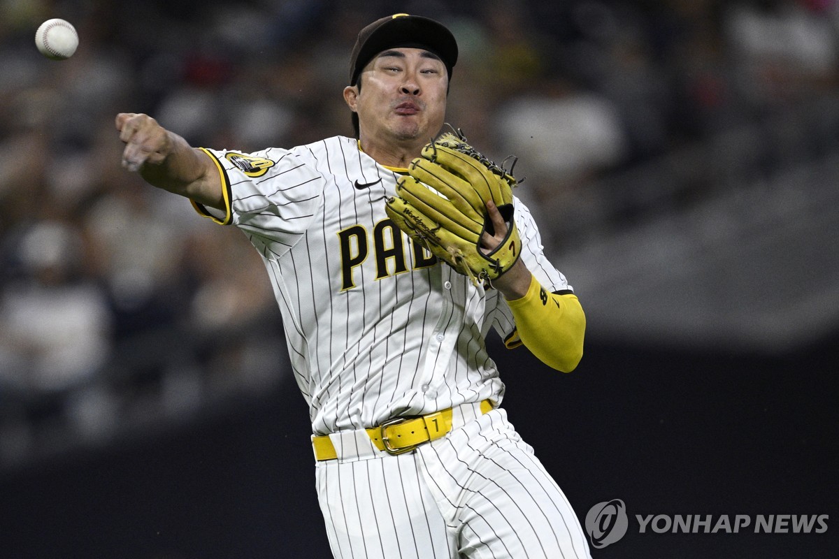 太阳三巨头均缺阵！掘金战太阳首发：约基奇PK波尔-波尔