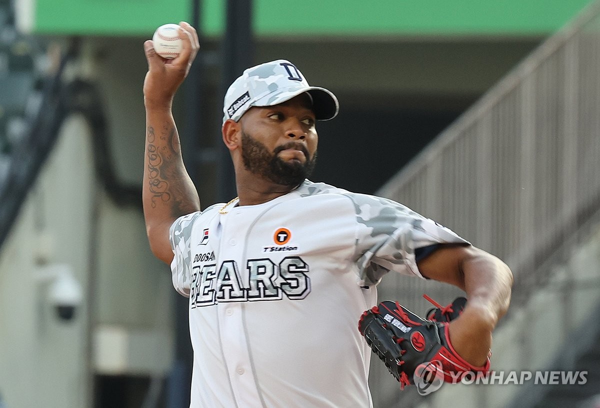 任劳任怨！徐杰打46分钟砍32分直言不累 媒体人：把外援工资给他