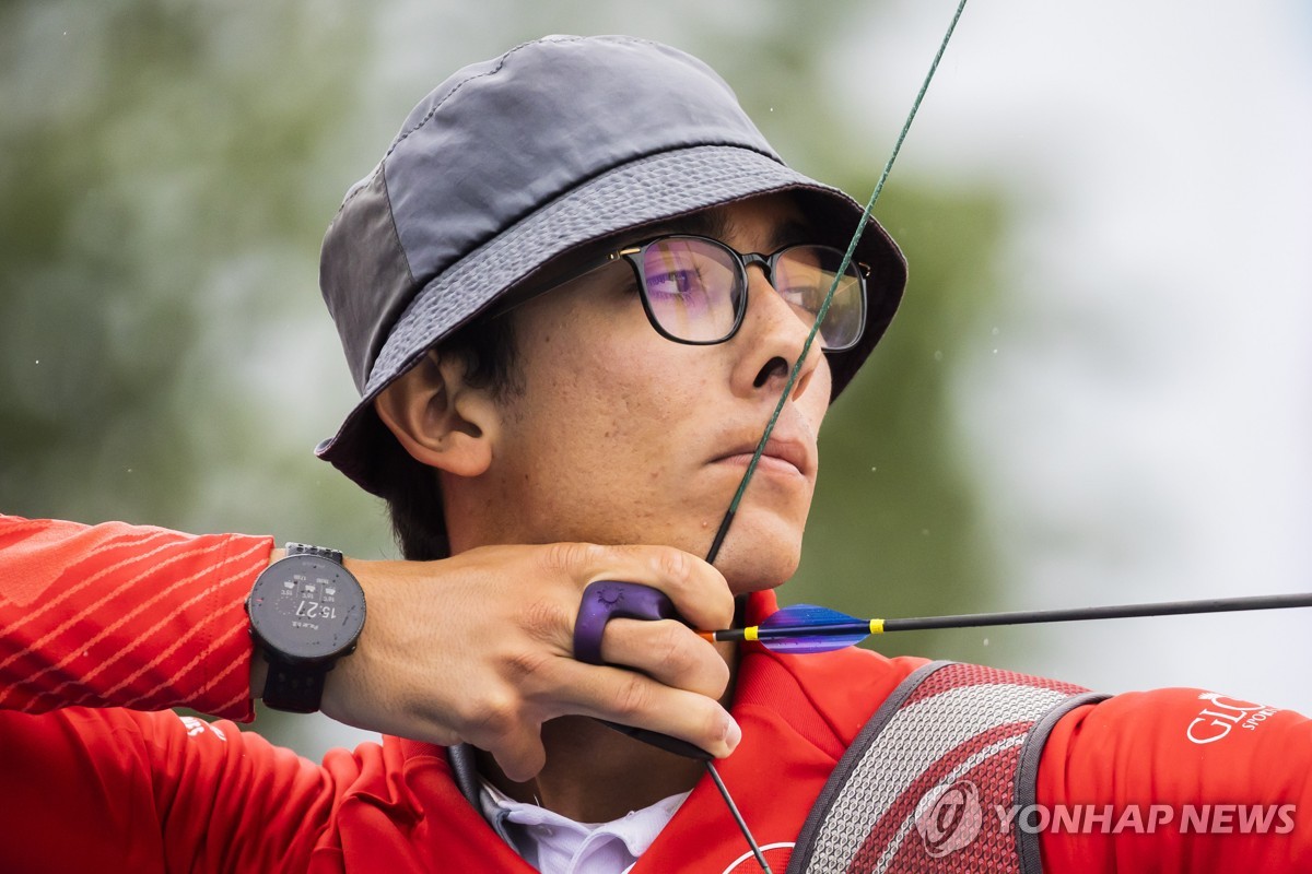 克里斯-伍德：发表评论是教练的职责；在客场有所收获很不错
