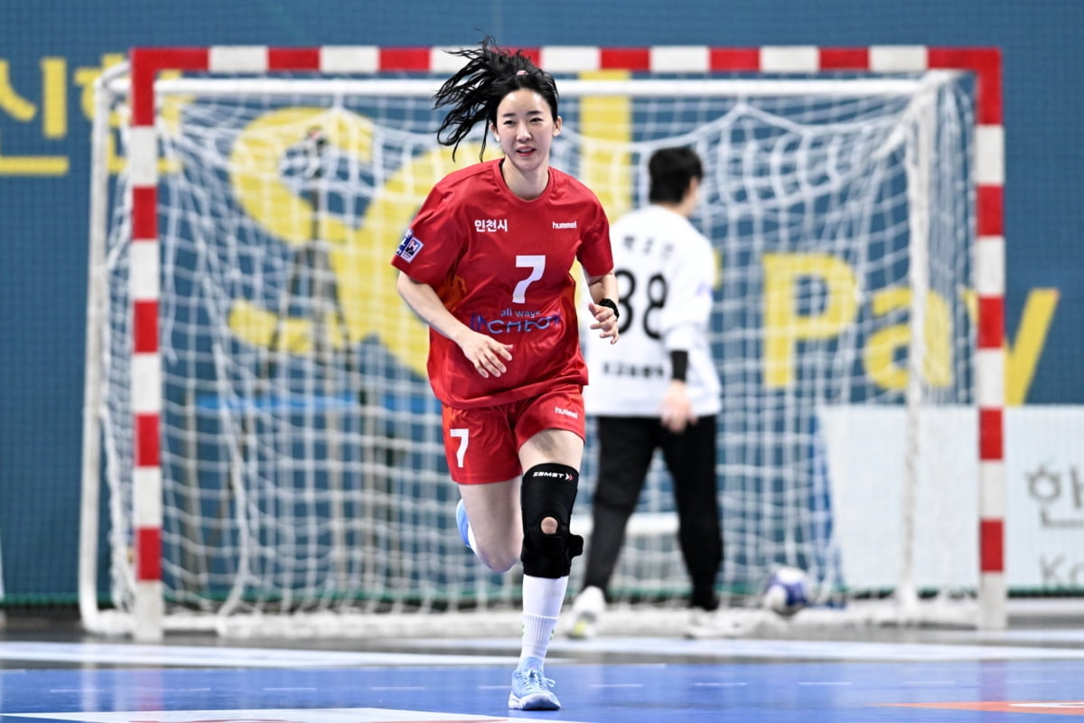穆里奇单赛季西甲主场对皇萨都有进球，为马略卡近21年第一人